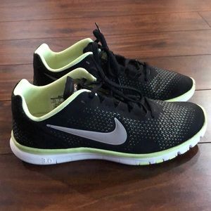 New! Nike Free 3.0 women’s size 7.5-no box